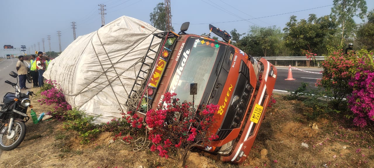 WhatsApp Image 2026-01-28 at 9.55.25 AM