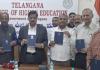 తెలంగాణ ఉన్నత విద్యా మండలి నూతన క్యాలెండర్ ప్లానర్ విడుదల చేసిన టీజీసీహెచ్‌ఈ చైర్మన్ ప్రొఫెసర్ వి. బాలకృష్ణ రెడ్డి