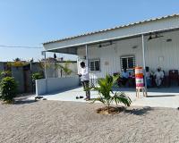 సొంతిల్లు లేదన్న విమర్శలకు కంటైనర్ ఇల్లుతో అభ్యర్థి సమాధానం..!!  