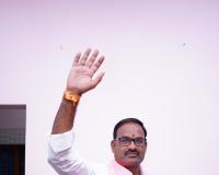  కొండకల్ సర్పంచ్‌గా ఎరుకలి శేఖర్ ఘన విజయం