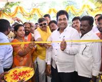  ప్రజలకు మెరుగైన వైద్య సేవలే లక్ష్యంగా.. కూటమి ప్రభుత్వం పనులు : ఎమ్మెల్యే గురజాల జగన్ మోహన్ 