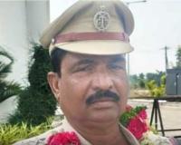 ఎస్ఐ ఉద్యోగానికి  రాజీనామా చేసి ఎన్నికల్లో పోటీ చేసినా దక్కని ఫలితం...! 