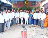  వైయస్ జగన్మోహన్ రెడ్డి పుట్టినరోజు సందర్భంగా ప్రత్యేక పూజలు నిర్వహించిన వైయస్సార్ పార్టీ