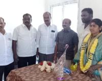 సర్పంచ్ గా భాద్యతలు చేపట్టిన అమూల్య మహేష్...