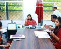 తహసిల్దార్లు జాప్యం లేకుండా కుల, ఆదాయ ధ్రువీకరణ పత్రాలను జారీ చేయాలి : జిల్లా కలెక్టర్ ఇలా త్రిపాఠి                 