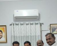 దేవునిగూడ సర్పంచ్ కాంగ్రెస్ పార్టీలో చేరిక.