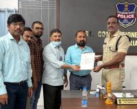 మెడికల్ టాస్క్ ఫోర్స్, ఐ ఎం ఏ ఆధ్వర్యంలో ఏసీపీ కి వినతి