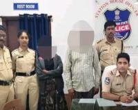 ప్రభుత్వ ఉద్యోగాల పేరిట నిరుద్యోగులను నమ్మించి టోకరా వేసిన కిలాడీ లేడీ అరెస్ట్