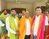 శంకర్పల్లి మండల సర్పంచ్ల సంఘం అధ్యక్షునిగా ఎక్కతల సురేందర్ గౌడ్ ఏకగ్రీవం 