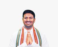 కంది శ్రీ‌నివాస రెడ్డి కృషితో కీల‌క ద‌శ‌కు భూకేటాయింపు