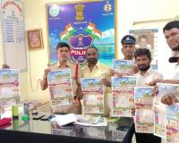 ప్రజల సమస్యల పరిష్కారానికి దినపత్రికలు తోడ్పడాలి : ఎస్సై బి నరేష్ 