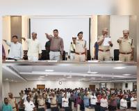 అధికారులు రహదారి భద్రతపై ప్రజలకు ఆదర్శంగా నిలవాలి  జిల్లా కలెక్టర్ బి. ఎం. సంతోష్