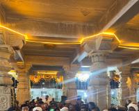 నాగోబాను దర్శించుకున్న మంత్రి సీతక్క  