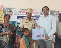 జిల్లా ప్రజా పరిషత్ బాలికల పాఠశాలలో జాతీయ రోడ్డు భద్రత మాసోత్సవాలు.   రవాణాధికారి బారగాడి శ్రీనివాస్.