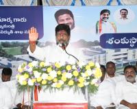 పేదల సొంతింటి కల నెరవేరుస్తాం