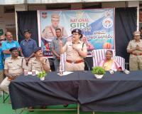 జాతీయ బాలికల దినోత్సవం అవగాహన  : జిల్లా ఎస్పీ స్నేహ మెహ్రా 