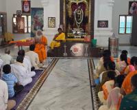 ఆదిలాబాద్‌లో శ్రీశ్రీశ్రీ కమలానంద భారతీ స్వామీజీ ఆధ్యాత్మిక ప్రసంగం