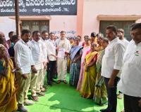 గ్రామ పంచాయతి ల హక్కులను కాలరాస్తున్న కేంద్రం లోని బీజేపీ ప్రభుత్వం---- జిల్లా కాంగ్రెస్ కమిటీ అధ్యక్షులు డా నరేష్ జాదవ్ 