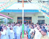 77వ గణతంత్ర దినోత్సవం సందర్బంగా జెండా ఆవిష్కరణ చేసిన....   ఎమ్మెల్యే బండ్ల కృష్ణమోహన్ మోహన్ రెడ్డి