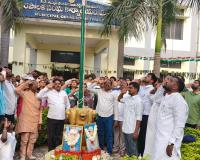 మున్సిపల్ కార్యాలయంలో ఘనంగా గణతంత్ర దినోత్సవ వేడుకలు