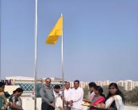 ఘనంగా వాసవి క్లబ్స్ ఇంటర్నేషనల్ భవనంపై జాతీయ జెండా ఆవిష్కరణ