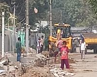 ​ఎన్నికల కోడ్‌కు తూట్లు.. 