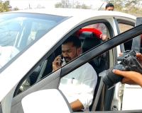 నిర్మల్ డీసీసీ అధ్యక్షులు, ఖానాపూర్ ఎమ్మెల్యే గారి వాహనాన్ని తనిఖీ చేసిన ఎన్నికల సిబ్బంది