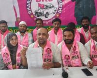 బోధన్ బల్దియా పై గులాబీ జండా ఎగరేసి హ్యాట్రిక్ సాధిస్తాం... జూటా మాటలు చెప్పిన పార్టీకి ఓటు వేయొద్దు.. మాజీ ఎమ్మెల్యే షకీల్ అమిర్..