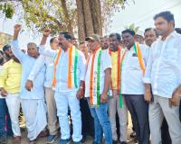 సాటి మనిషికి సహాయం చేయడం జీవిత పరమార్థం 