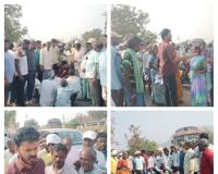 యూరియా యాప్ ను రద్దు చేయాలి...  మొలంగూర్ లో రైతుల భారీ నిరసన... 