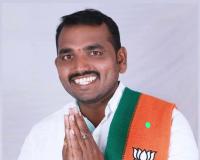 సామాన్యుడికే మేయర్ పట్టం....  కొలగాని శ్రీనివాస్ పేరును ఖరారు చేసిన బీజేపీ నాయకత్వం