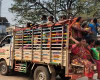 పొట్టకూటి కోసం తప్పని తిప్పలు  భద్రత లేని ప్రయాణం అదుపు తప్పితే అంతే సంగతు ( లా) ? లు.  