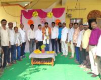   మంచిర్యాల మున్సిపల్ కార్పొరేషన్ మేయర్ ధరణి మధుకర్ ని శాలువాతో సన్మానించిన నస్పూర్ టౌన్ ఆర్ఎంపి, పిఎంపి అసోసియేషన్ సభ్యులు 