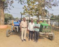అక్రమంగా ఇసుక తరలిస్తున్న ట్రాక్టర్లను పట్టుకున్న కేశవపట్నం పోలీసులు..