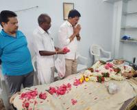 తడక ముత్యాలు మృతి 