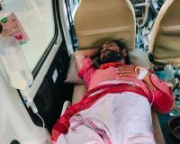 వ్యక్తి ఆత్మహత్యాయత్నం ఆస్పత్రికి తరలింపు...  పరిస్థితి విషమం...