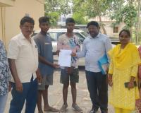 బాల కార్మికులపై నిరంతర దాడులు.