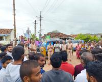 అనుమానితులపై పోలీసుల నిఘా