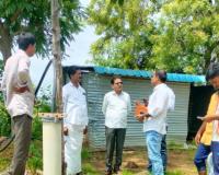 చెట్లు నాటడం ప్రతి ఒక్కరి బాధ్యత. ఎంపీడీవో ఆనంద్.