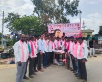 విద్యార్థులకు పుస్తకాల పంపిణీ కార్యక్రమం