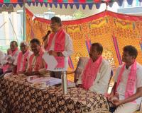రైతు ఆశీర్వాద సభ పేరిట రూ.60 కోట్ల  వృథా కమల్‌రాజు ఆరోపణ.