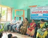 విద్యార్థుల ఉజ్వల భవిష్యత్తు గురించి ఆలోచించాలి