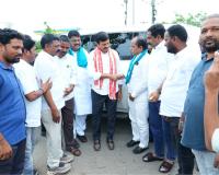 మంత్రిని మర్యాదపూర్వకంగా కలిసిన డీసీసీ అధ్యక్షులు ఇనగాల వెంకట్రామ్ రెడ్డి