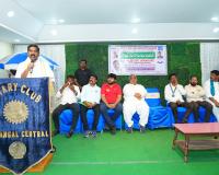 సేవ కార్యక్రమాలతో సమాజంలో వెలుగులు నింపాలి: ఎమ్మెల్యే కే ఆర్  నాగరాజు 