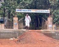 రోడ్డు పనులతో ప్రభుత్వ ఆస్పత్రికి దారి దుర్భరం