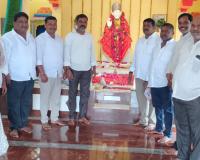 గురు పౌర్ణమి వేళ  కుడుగుంట దేవాలయం లో సాయిబాబాను దర్శించుకున్న తక్కలి శివ