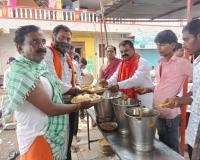 దత్తాత్రేయ స్వామి కరుణా కటాక్షాల తో సర్వం సుభిక్షంగా ఉండాలి.