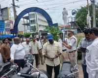 కొత్తగూడెంలో మోడిఫైడ్ సైలెన్సర్లపై ట్రాఫిక్ పోలీసుల ప్రత్యేక డ్రైవ్.. 