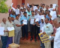 చిన్నంబావి ప్రజావాణిలో శ్రీశైలం 98 జీఓ నిర్వాసితుల భారీగా దరఖాస్తులు