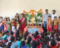 శ్రీచైతన్య పాఠశాలలో ఘనంగా బోనాల వేడుకలు